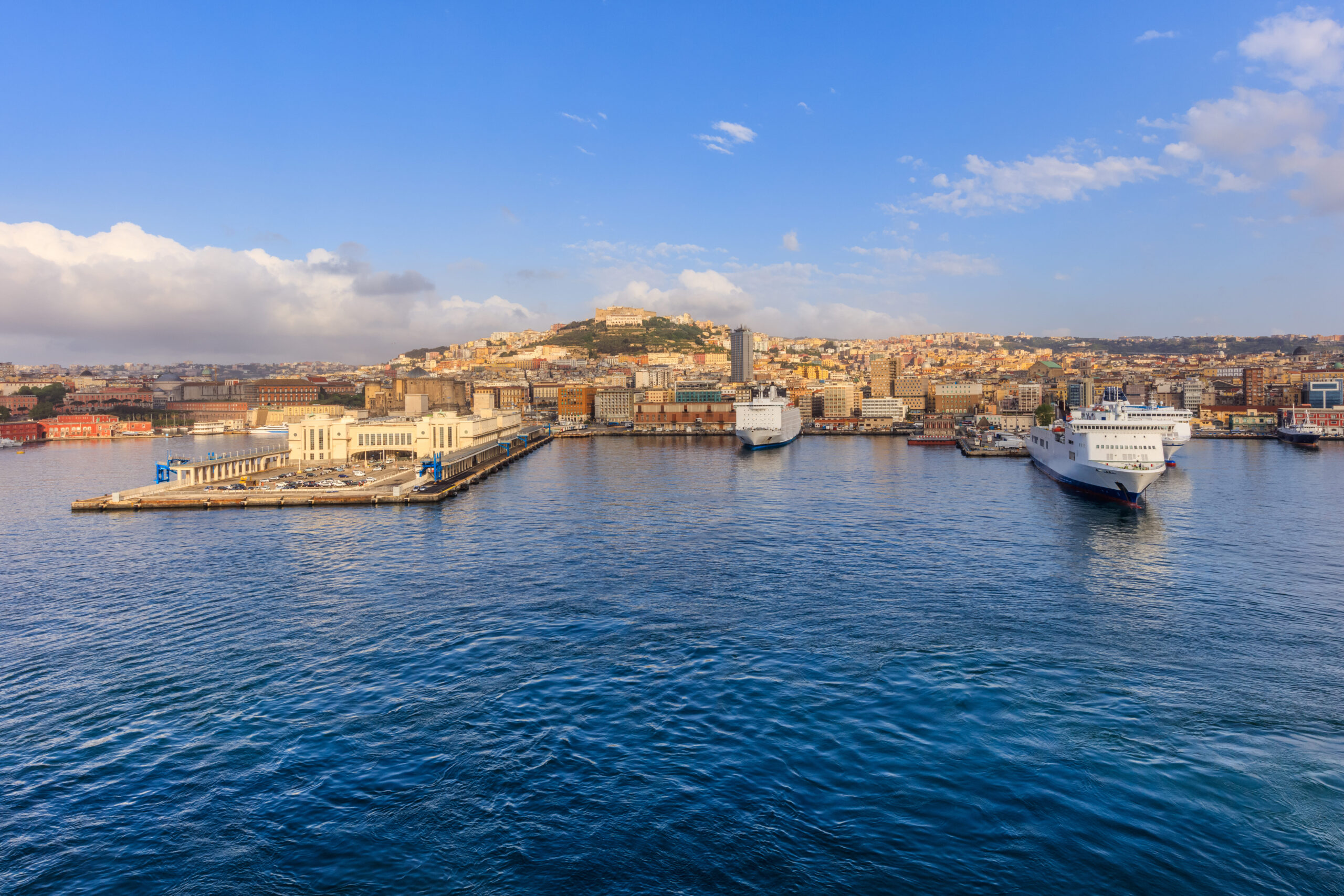 port-of-naples-italy-2021-08-26-15-58-56-utc